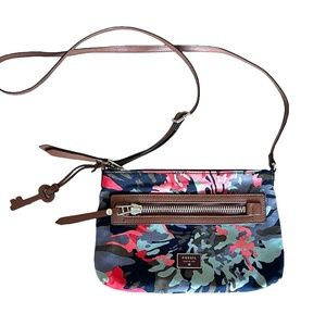 Fossil Canvas Floral Print With Adjustable Leather Strap Crossbody  Bag